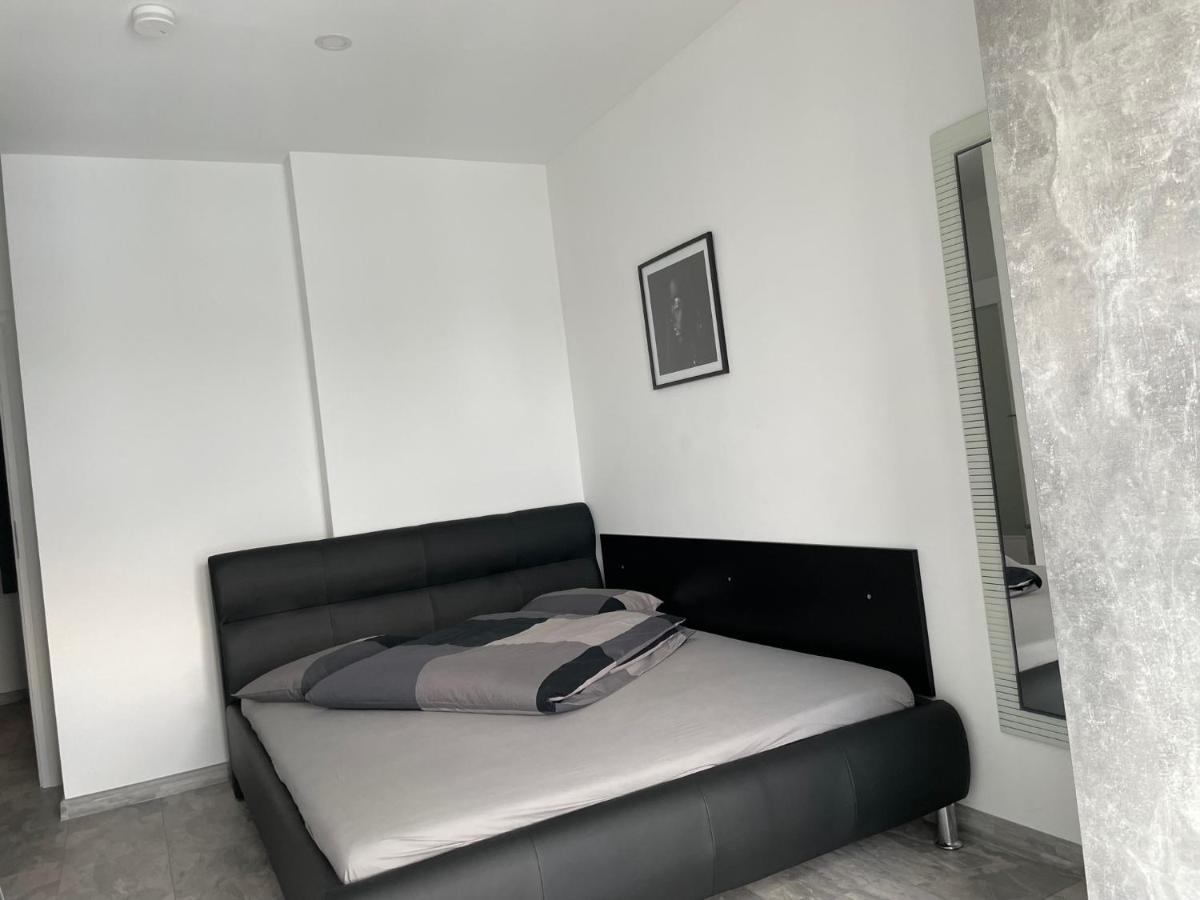 Cozy 2-Room Penthouse Lakeview W14 부쿠레슈티 외부 사진