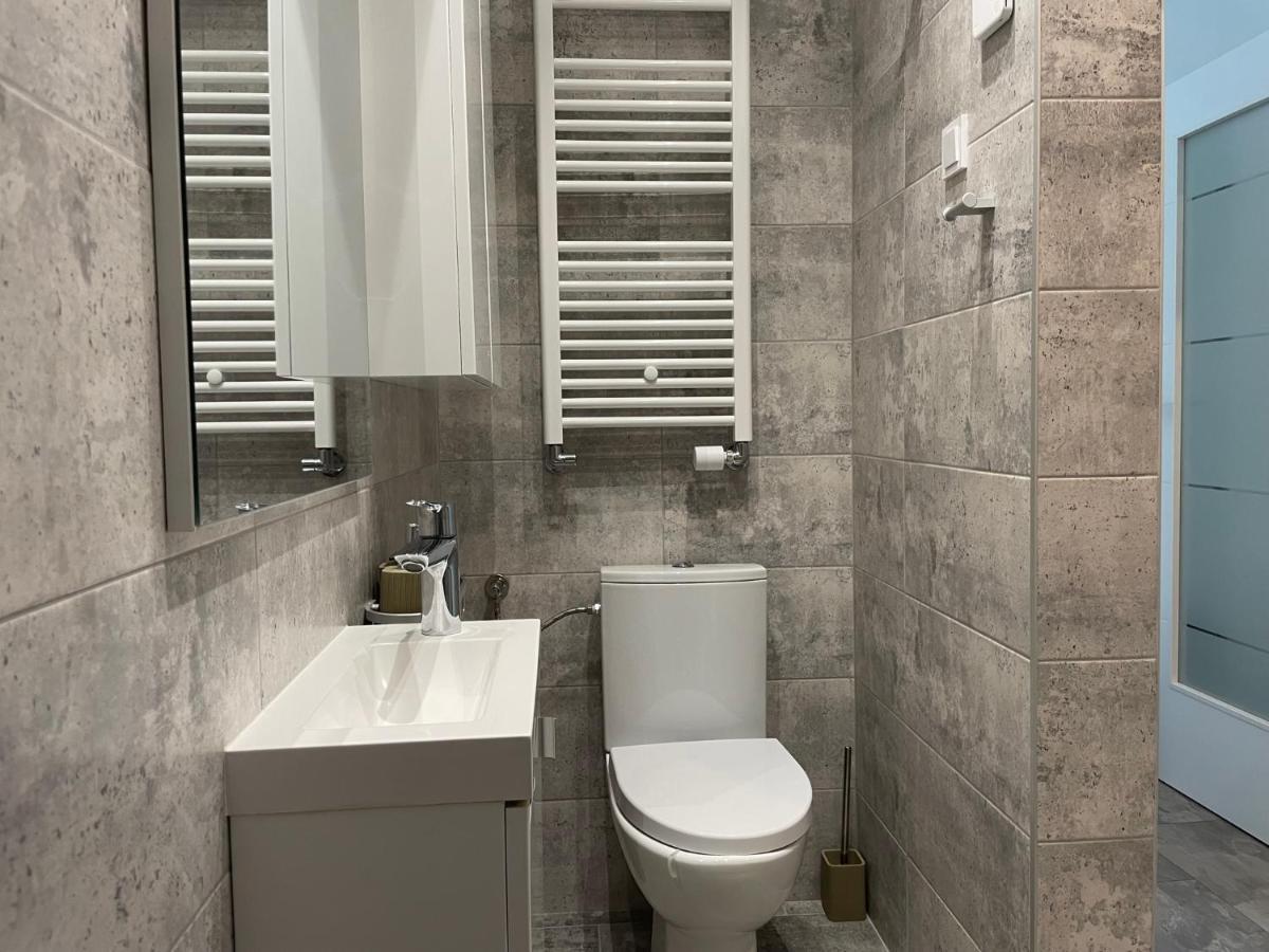 Cozy 2-Room Penthouse Lakeview W14 부쿠레슈티 외부 사진